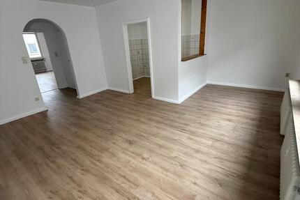 Haus Wuppertal Elberfeld - 2 Zimmer, 68 m&sup2;, 679&euro; | Angebot:26415589
