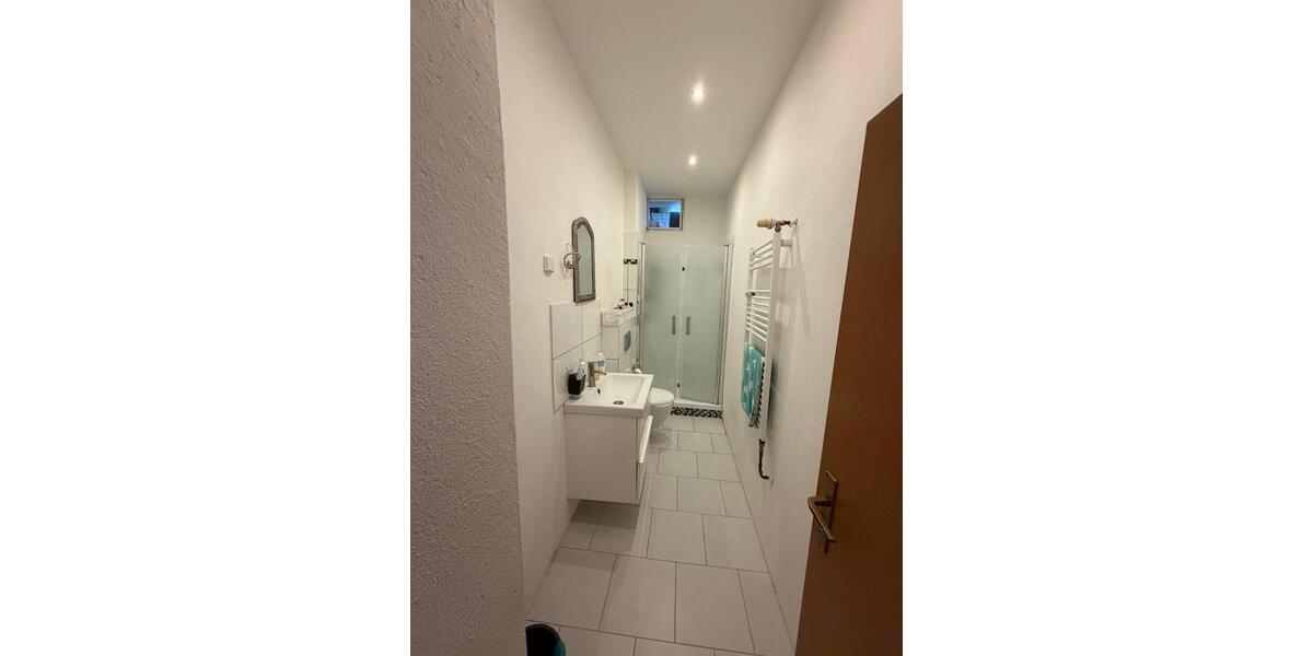 Etagenwohnung Duisburg Rheinhausen - 4.5 Zimmer, 82 m&sup2;, 1.100&euro; | Angebot:27572055