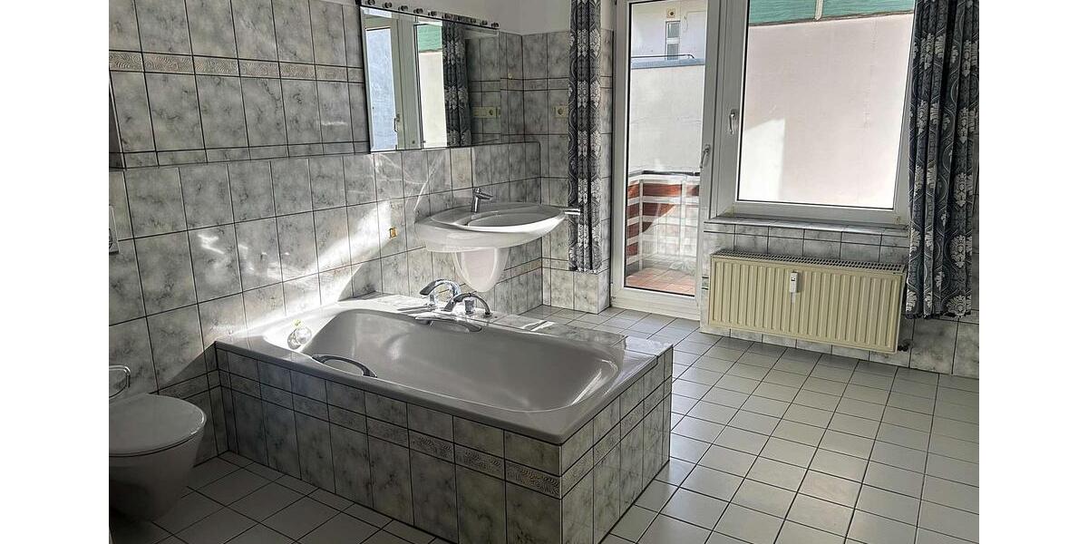 Etagenwohnung Hagen - 2 Zimmer, 86 m&sup2;, 470&euro; | Angebot:26455643