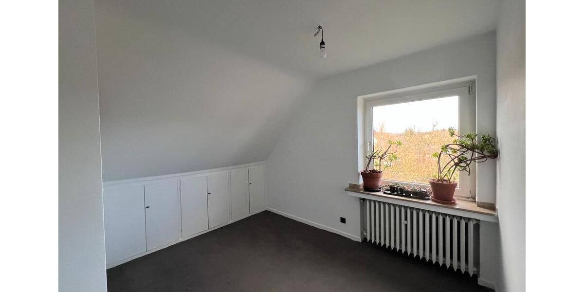 Einfamilienhaus Haan - 8 Zimmer, 155 m&sup2;, 739.000&euro; | Angebot:25922920