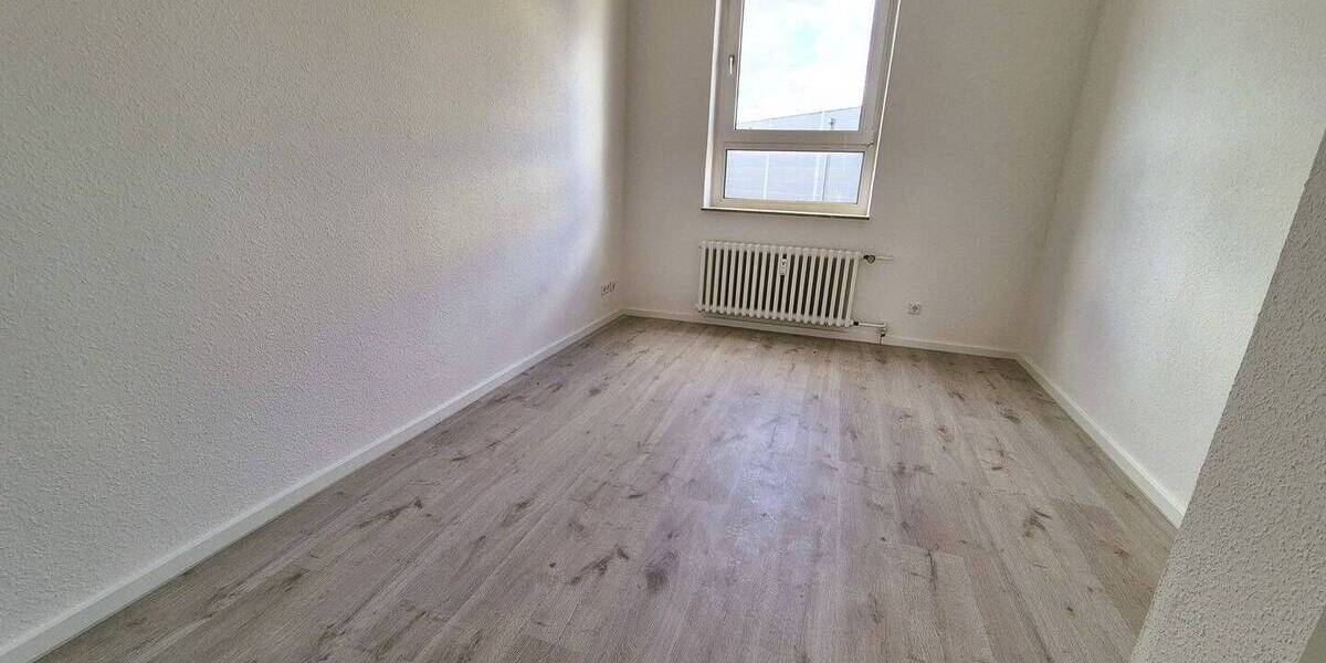 Terrassenwohnung Gelsenkirchen Beckhausen - 4 Zimmer, 149 m&sup2;, 1.000&euro; | Angebot:26804928