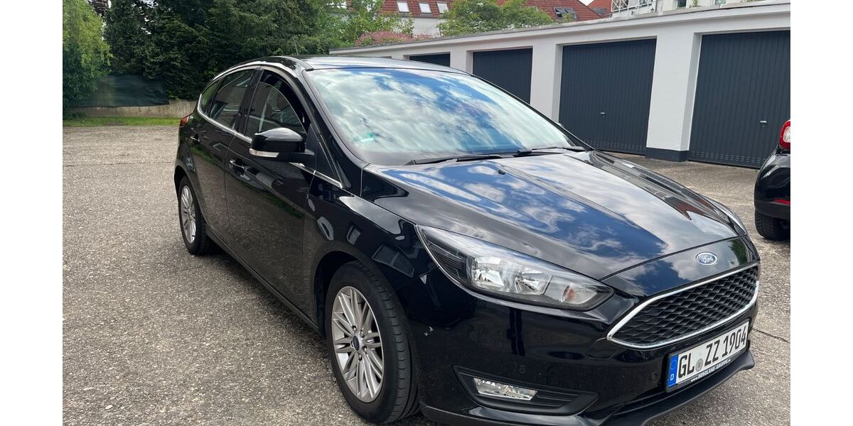 Ford Focus 90.000 km 7.499 &euro; Langenfeld 40764