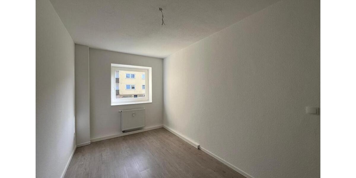 Etagenwohnung Wuppertal Gemarkung Vohwinkel - 3 Zimmer, 69 m&sup2;, 593&euro; | Angebot:25539395
