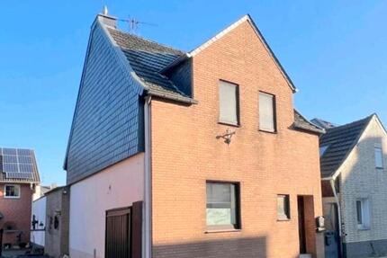 Haus Neuss Holzheim - 4 Zimmer, 83 m&sup2;, 325.000&euro; | Angebot:26799574