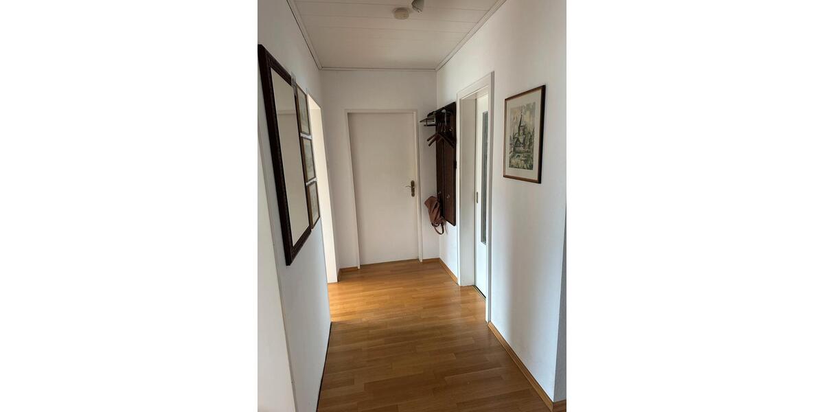 Etagenwohnung Velbert - 3 Zimmer, 65 m&sup2;, 140.000&euro; | Angebot:26592151