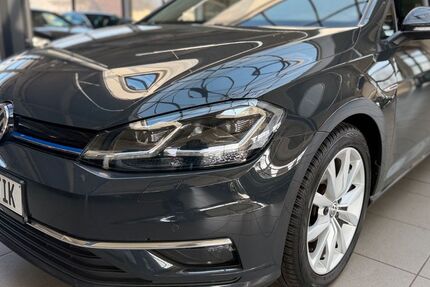 VW Golf 153.100 km 14.490 &euro; Bottrop 46236