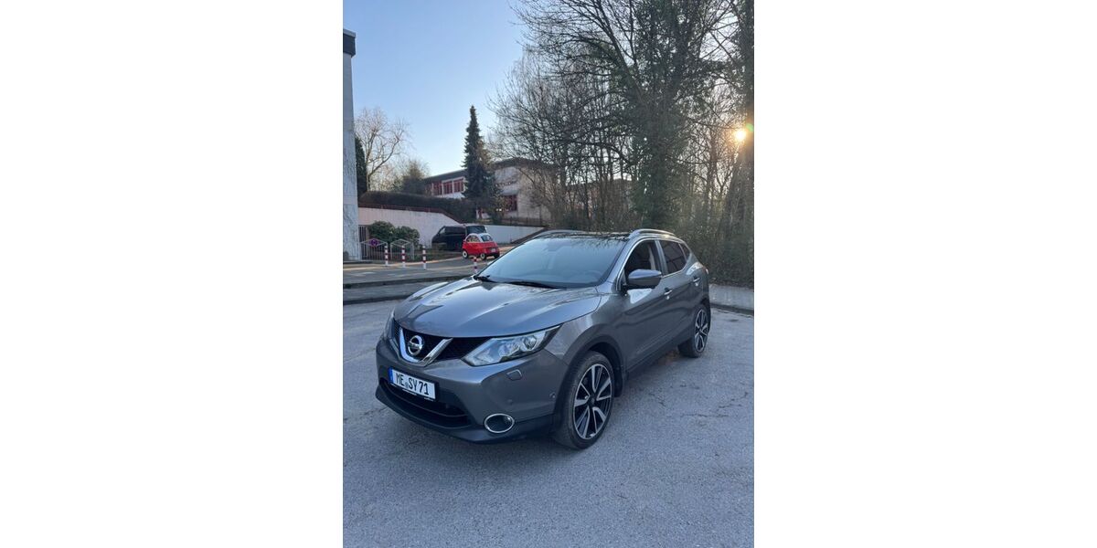 Nissan Qashqai 140.500 km 11.900 &euro; Mettmann 40823