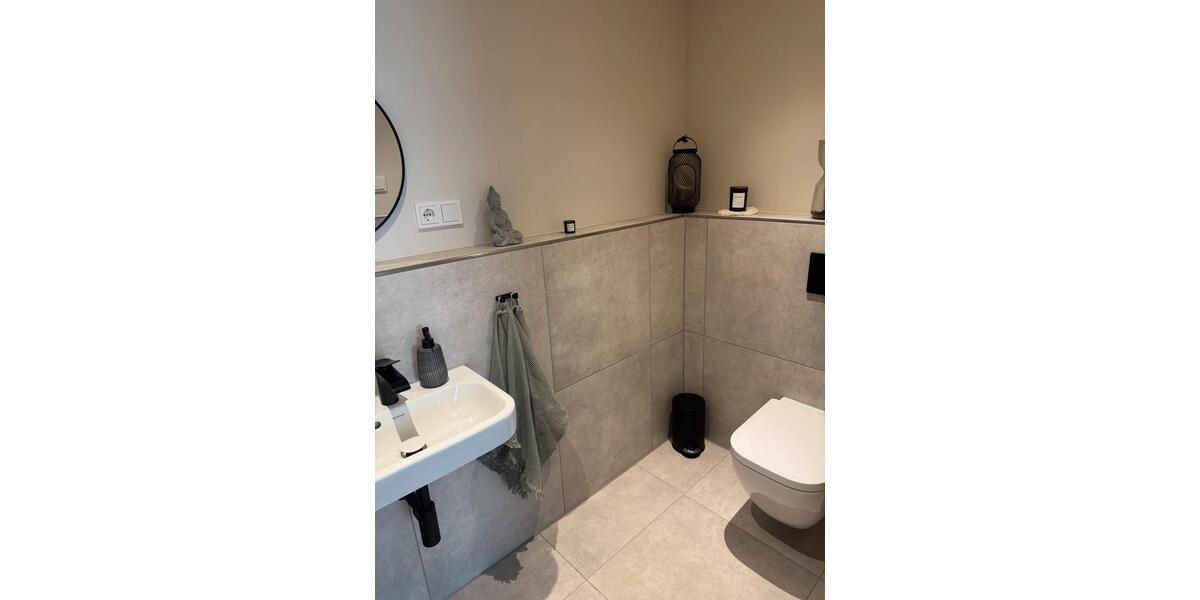Erdgeschoßwohnung Düsseldorf Stadtbezirk 3 - 3 Zimmer, 91 m&sup2;, 2.450&euro; | Angebot:27539140