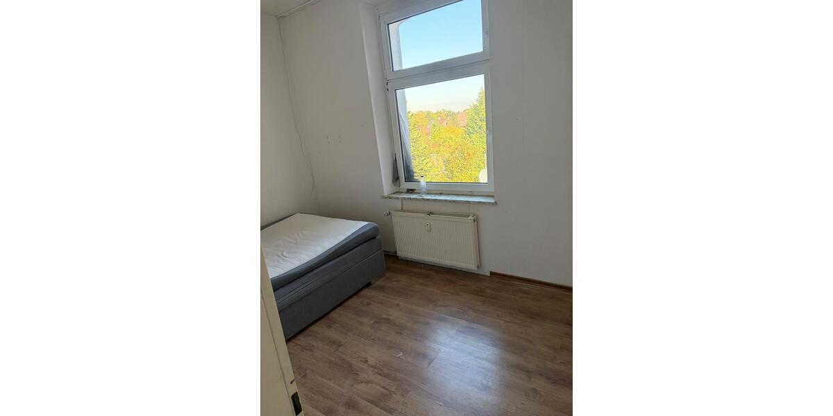 Etagenwohnung Duisburg Rheinhausen - 4 Zimmer, 85 m&sup2;, 1.100&euro; | Angebot:27564395