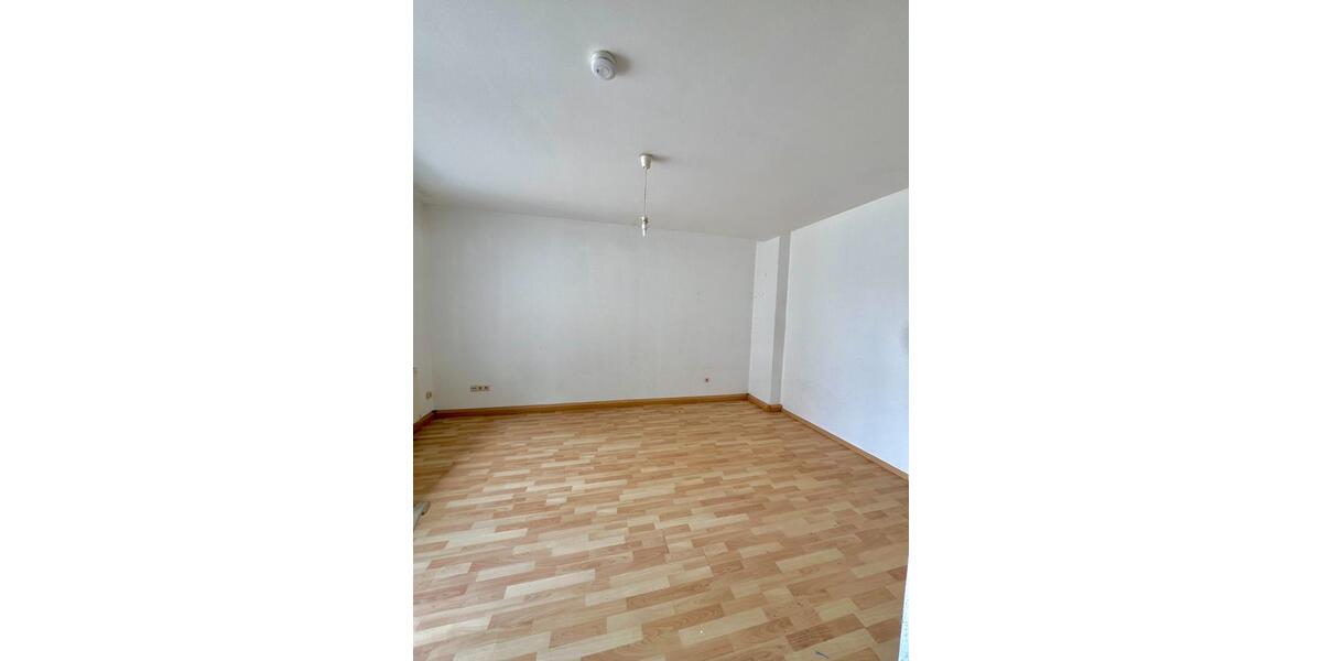 Etagenwohnung Langenfeld (Rheinland) - 1 Zimmer, 460&euro; | Angebot:23693023