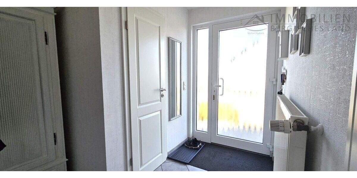 Doppelhaushälfte Hückeswagen Wiehagen - 5 Zimmer, 120 m&sup2;, 425.000&euro; | Angebot:25800230