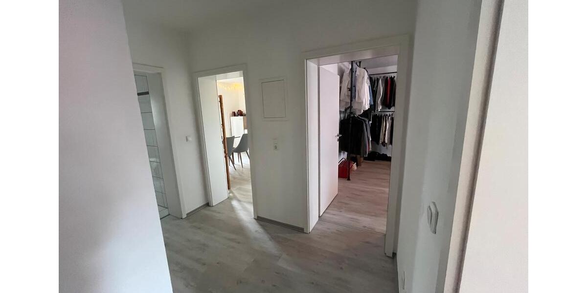 Etagenwohnung Bochum Bochum-Nord - 2.5 Zimmer, 69 m&sup2;, 646&euro; | Angebot:26045544