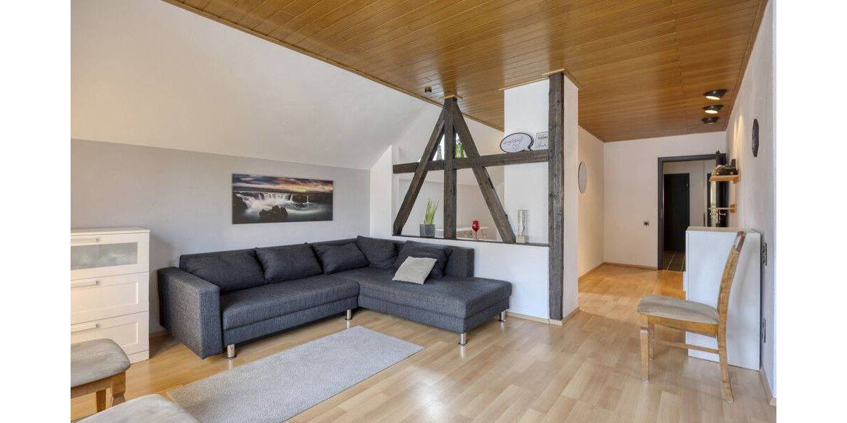 Großzügiges Einfamilienhaus mit einer Einheit für ein stilles Gewerbe - Einfamilienhaus Radevormwald Innenstadt | Angebot:26894787