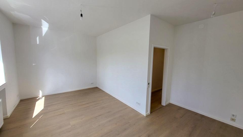 Etagenwohnung Solingen Wald - 2 Zimmer, 54 m&sup2;, 594&euro; | Angebot:25956772