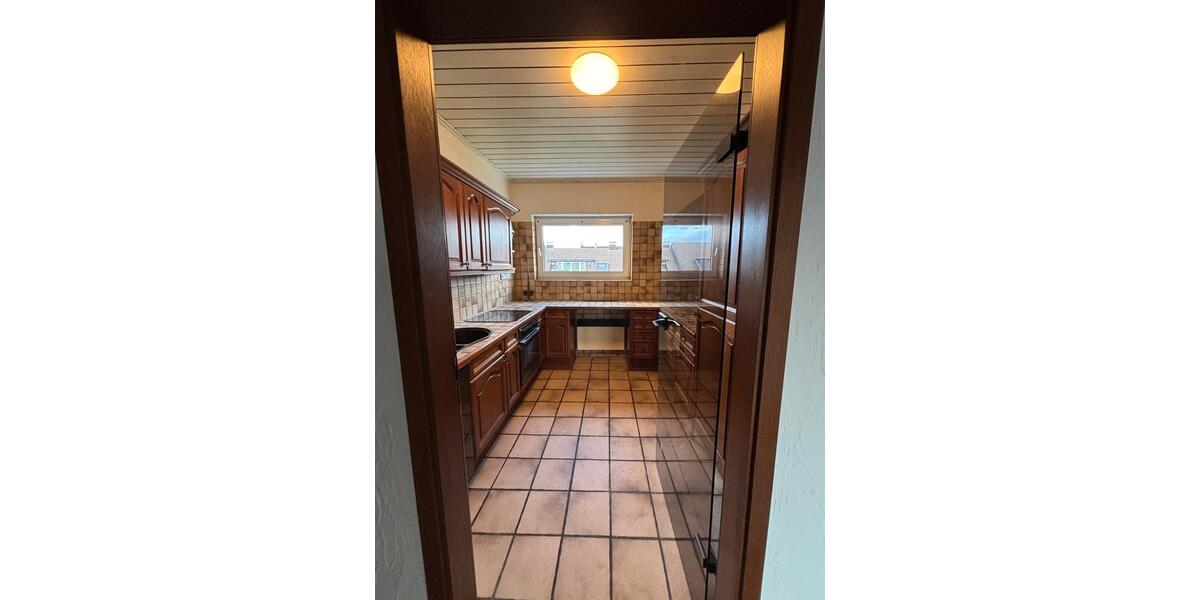 Etagenwohnung Langenfeld (Rheinland) - 3 Zimmer, 66 m&sup2;, 1.100&euro; | Angebot:26031704