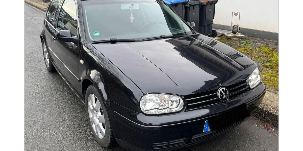 VW Golf 237.000 km 1.499 &euro; sprockhövel 45549