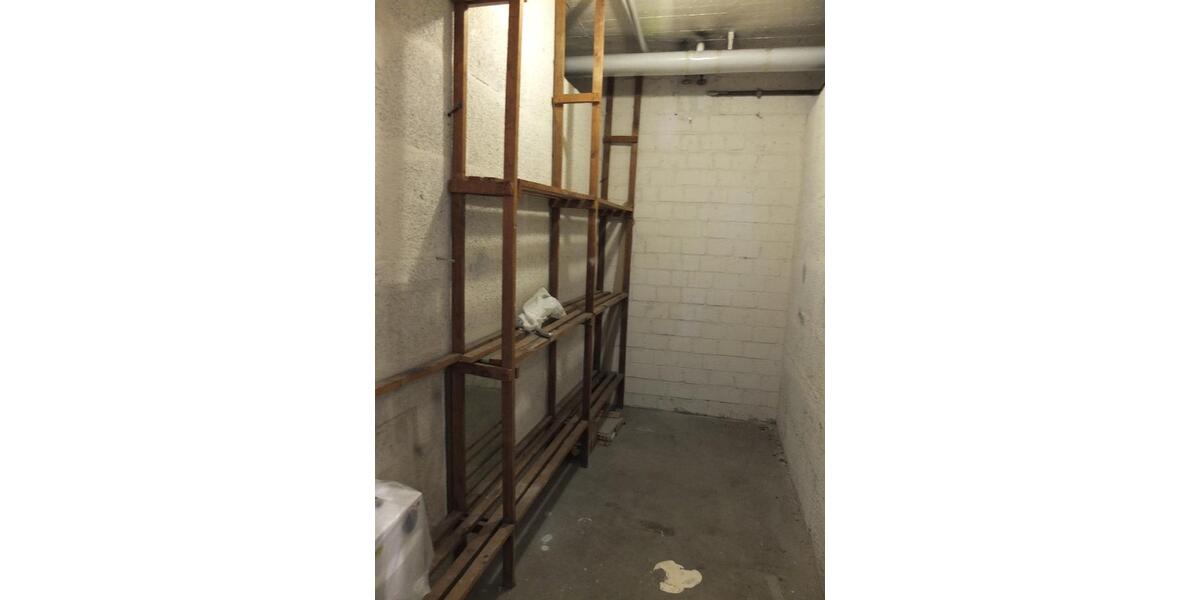 Dachgeschoßwohnung Solingen Central - 3 Zimmer, 70 m&sup2;, 630&euro; | Angebot:25539384