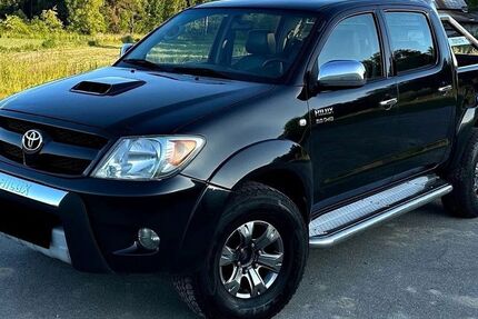 Toyota Hilux 188.000 km 15.000 &euro; Neuss 41462