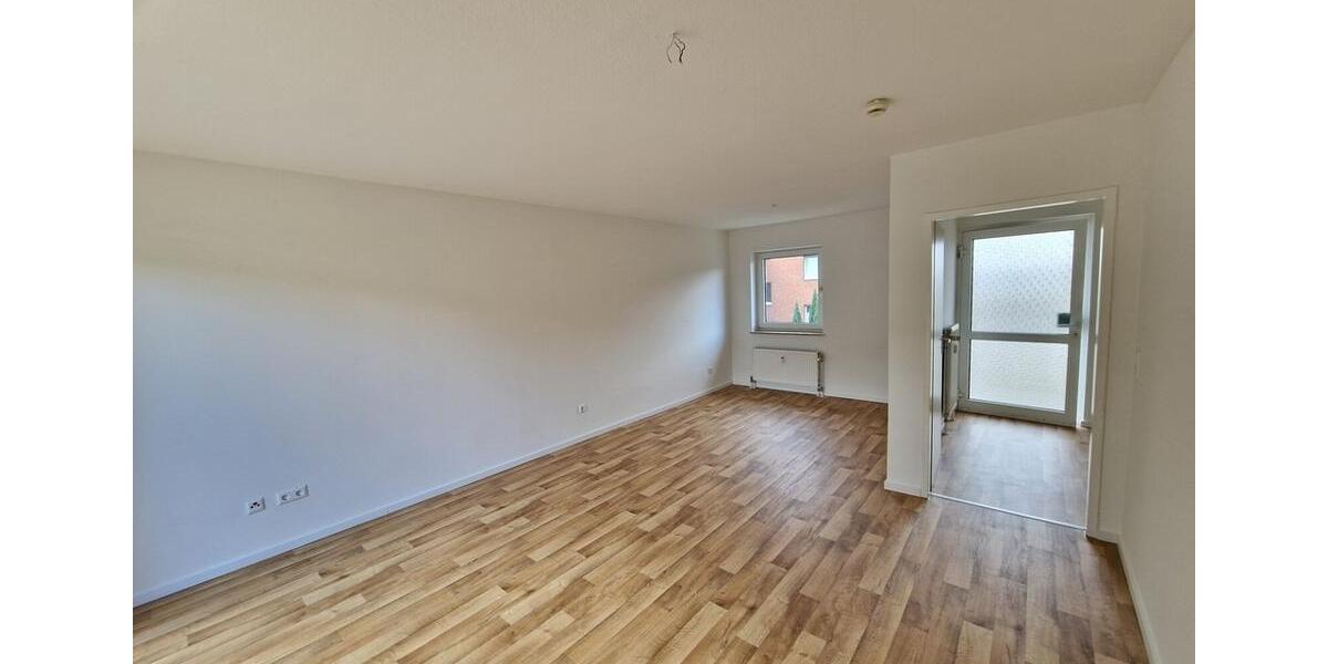 Etagenwohnung Duisburg Mittelmeiderich - 2.5 Zimmer, 56 m&sup2;, 341&euro; | Angebot:25646831