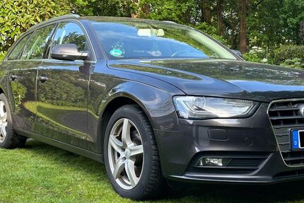 Audi A4 246.000 km 6.850 &euro; Düsseldorf 40217