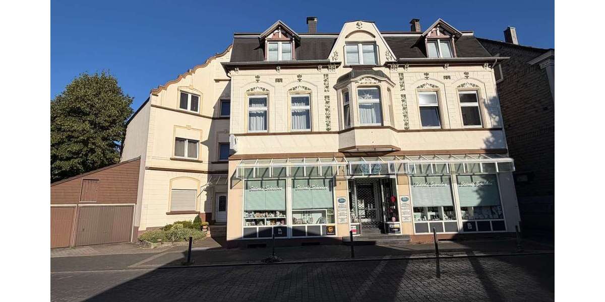 Einfamilienhaus Solingen Wald - 17 Zimmer, 532 m&sup2;, 650.000&euro; | Angebot:27215798