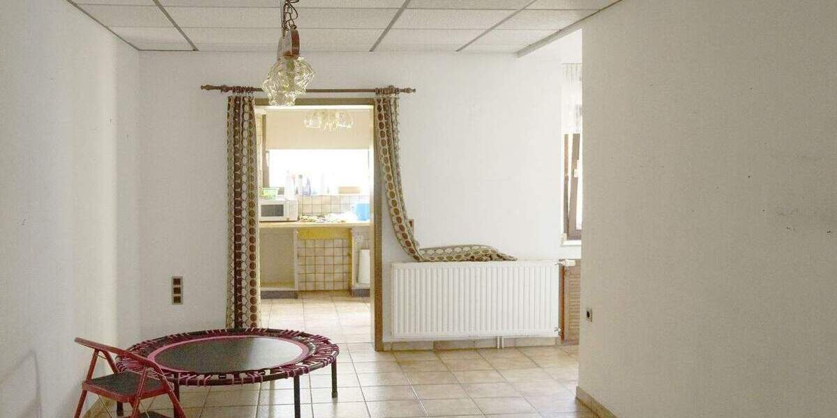 Einfamilienhaus Düsseldorf Urdenbach - 4 Zimmer, 145 m&sup2;, 325.000&euro; | Angebot:25837321