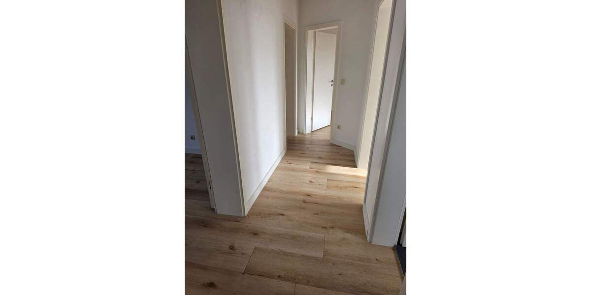 Etagenwohnung Gelsenkirchen Schalke - 3 Zimmer, 65 m&sup2;, 500&euro; | Angebot:25667469