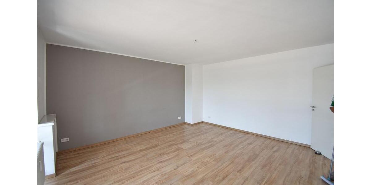 Etagenwohnung Essen Stadtbezirk VI - 4 Zimmer, 145 m&sup2;, 1.550&euro; | Angebot:22040281