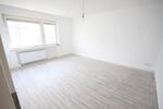 Etagenwohnung Solingen Mitte - 4 Zimmer, 113 m&sup2;, 1.100&euro; | Angebot:25642599
