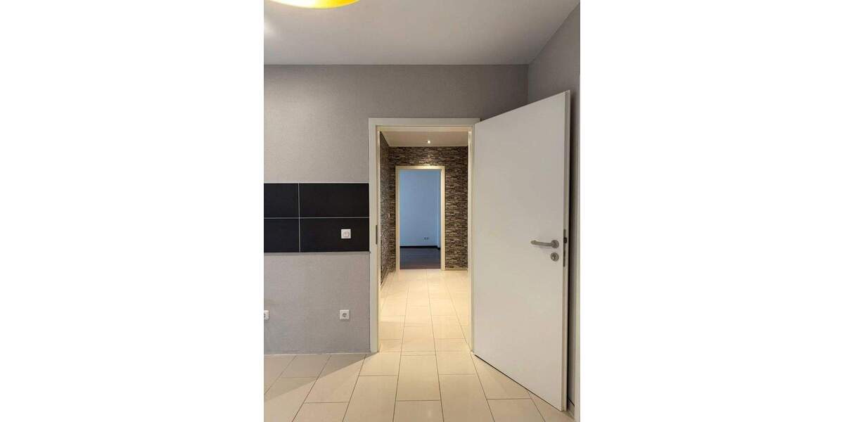 Etagenwohnung Gelsenkirchen Beckhausen - 3 Zimmer, 74 m&sup2;, 165.000&euro; | Angebot:25711059