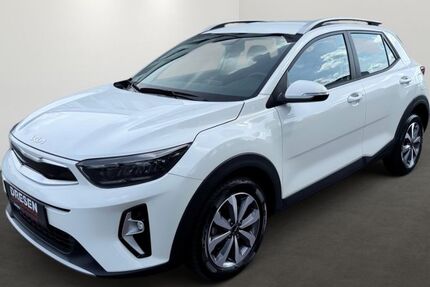 Kia Stonic 17.368 km 19.580 &euro; Düsseldorf 40589