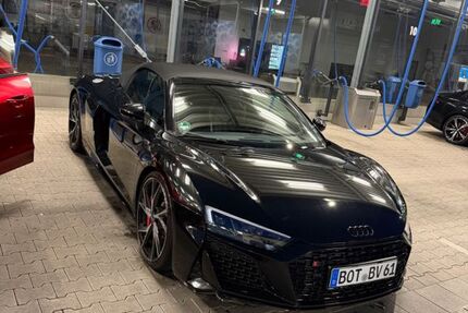 Audi R8 23.678 km 154.900 &euro; Bottrop 46238