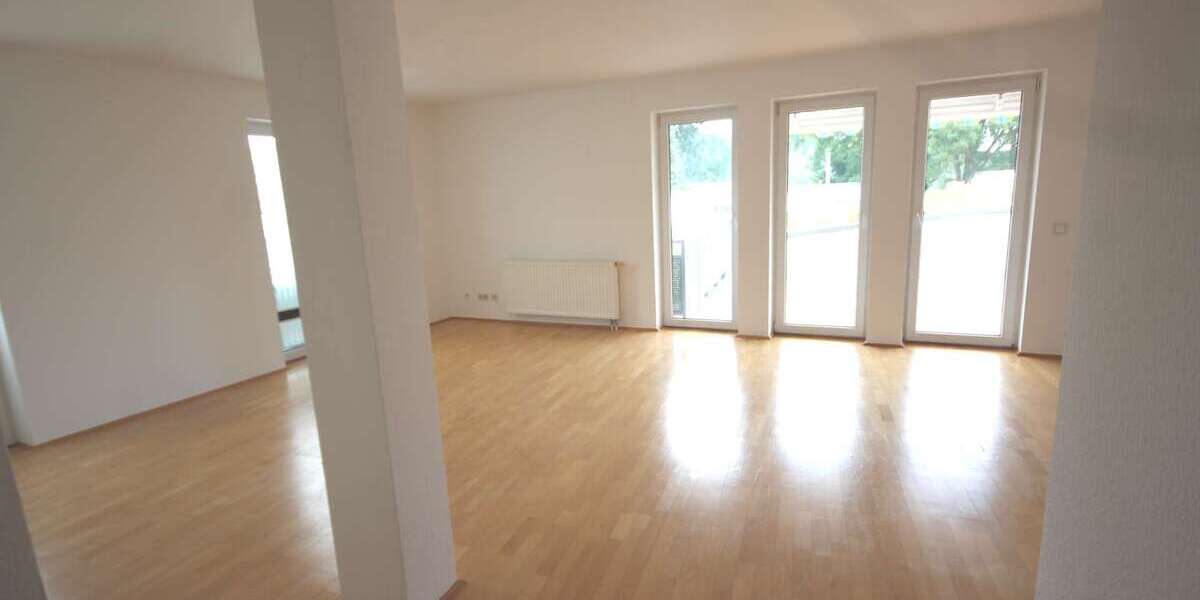 Etagenwohnung Düsseldorf Kaiserswerth - 3 Zimmer, 104 m&sup2;, 1.352&euro; | Angebot:25902887