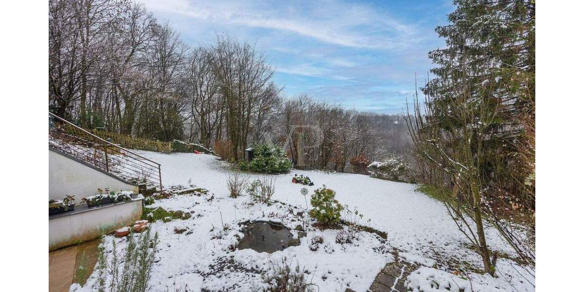 Etagenwohnung Velbert Langenberg - 4 Zimmer, 120 m&sup2;, 315.000&euro; | Angebot:25679815