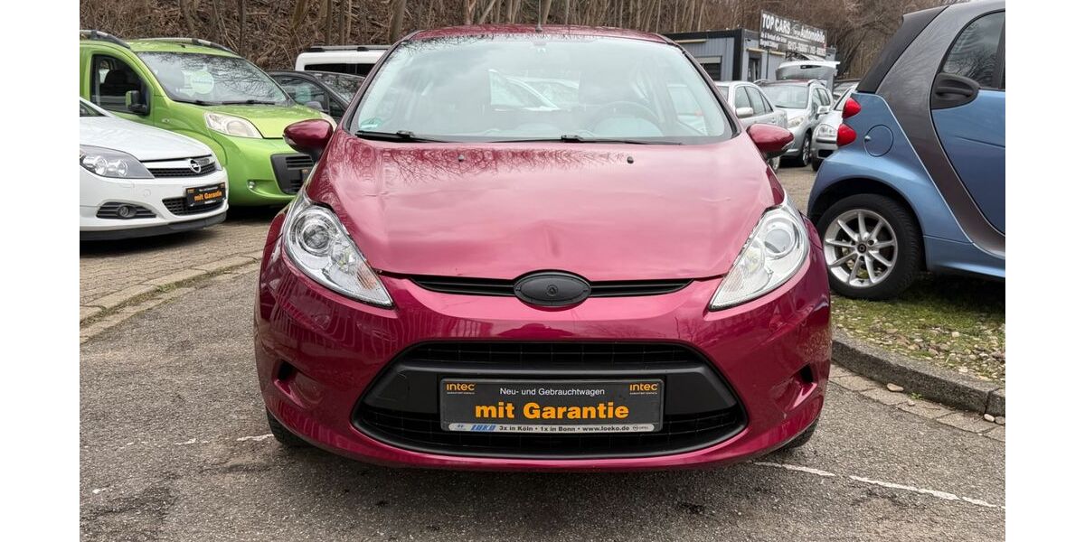 Ford Fiesta 93.480 km 3.499 &euro; Essen 45145
