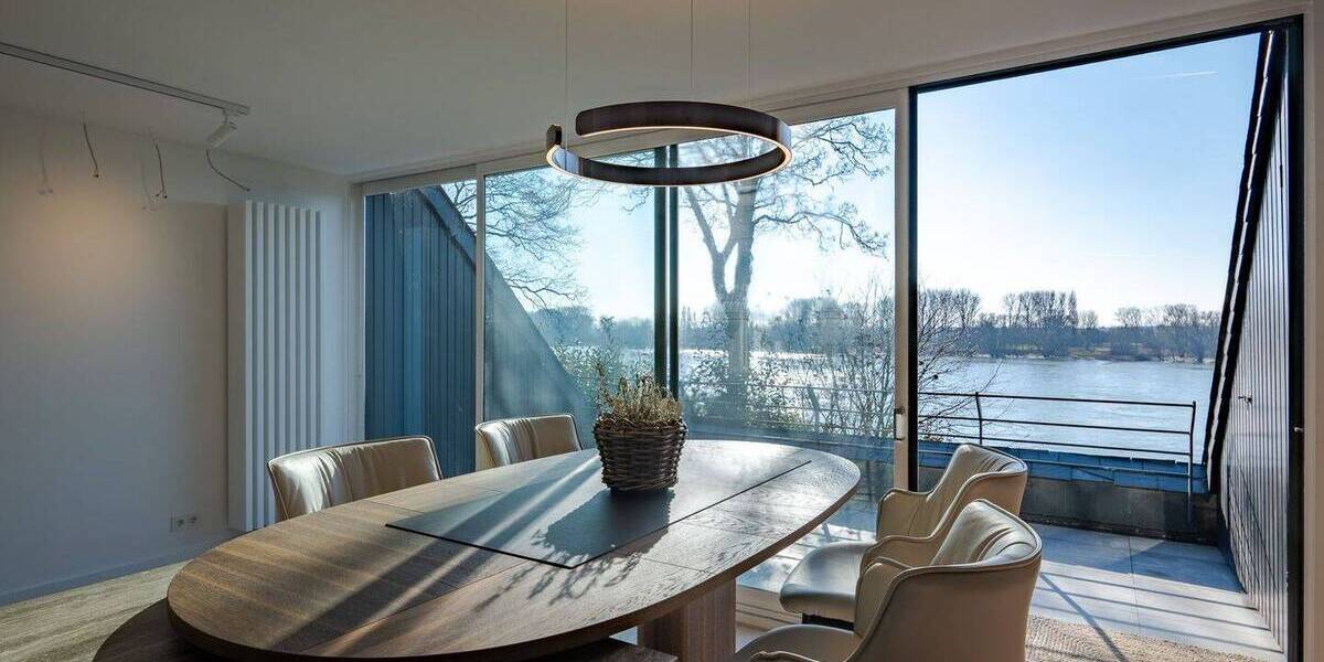 Etagenwohnung Düsseldorf Wittlaer - 3 Zimmer, 135 m&sup2;, 1.099.000&euro; | Angebot:25695557