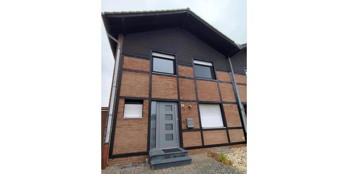 Reihenhaus Meerbusch - 4 Zimmer, 130 m&sup2;, 1.850&euro; | Angebot:24983748