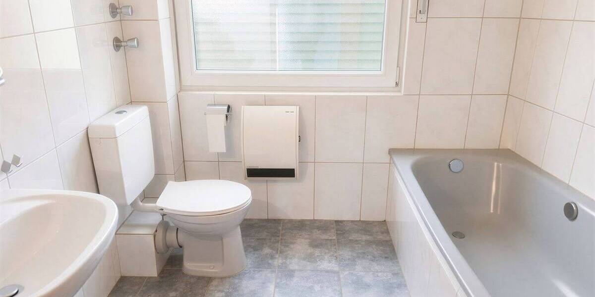 Mehrfamilienhaus, Wohnhaus Mülheim an der Ruhr Saarn - 7 Zimmer, 177 m&sup2;, 530.000&euro; | Angebot:26787190