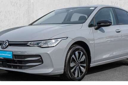 VW Golf 13.254 km 25.490 &euro; Düsseldorf 40474