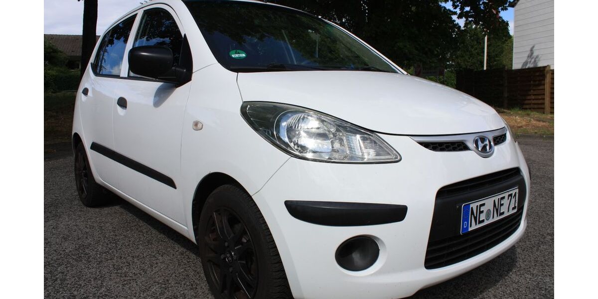 Hyundai i10 186.000 km 2.499 &euro; Neuss 41462