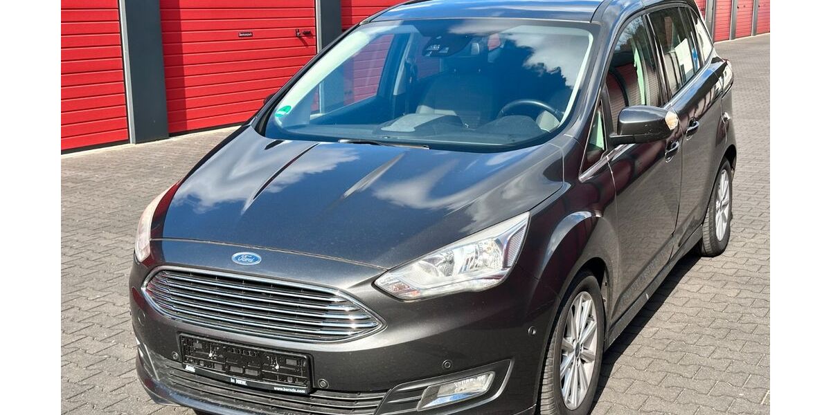 Ford Grand C-Max 86.965 km 9.400 &euro; Oberhausen 46145