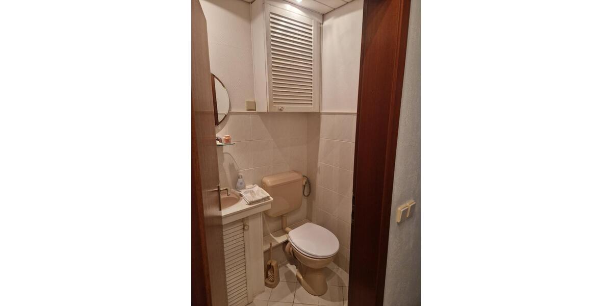 Etagenwohnung Duisburg Duisburg-Mitte - 2 Zimmer, 77 m&sup2;, 175.000&euro; | Angebot:25653949