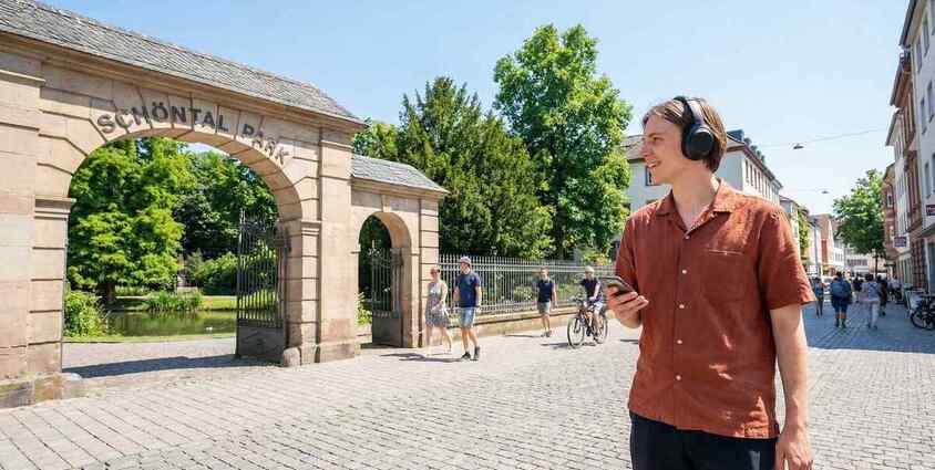 AudaTours Wuppertal Audio-Tour: Cronenberger Chroniken – Industrie, Glaube und Erbe 04.10.2026 Cronenberg Protestant Cemetery