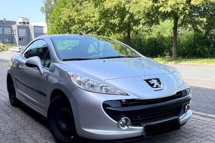 Peugeot 207 129.000 km 2.000 &euro; Velbert 42555