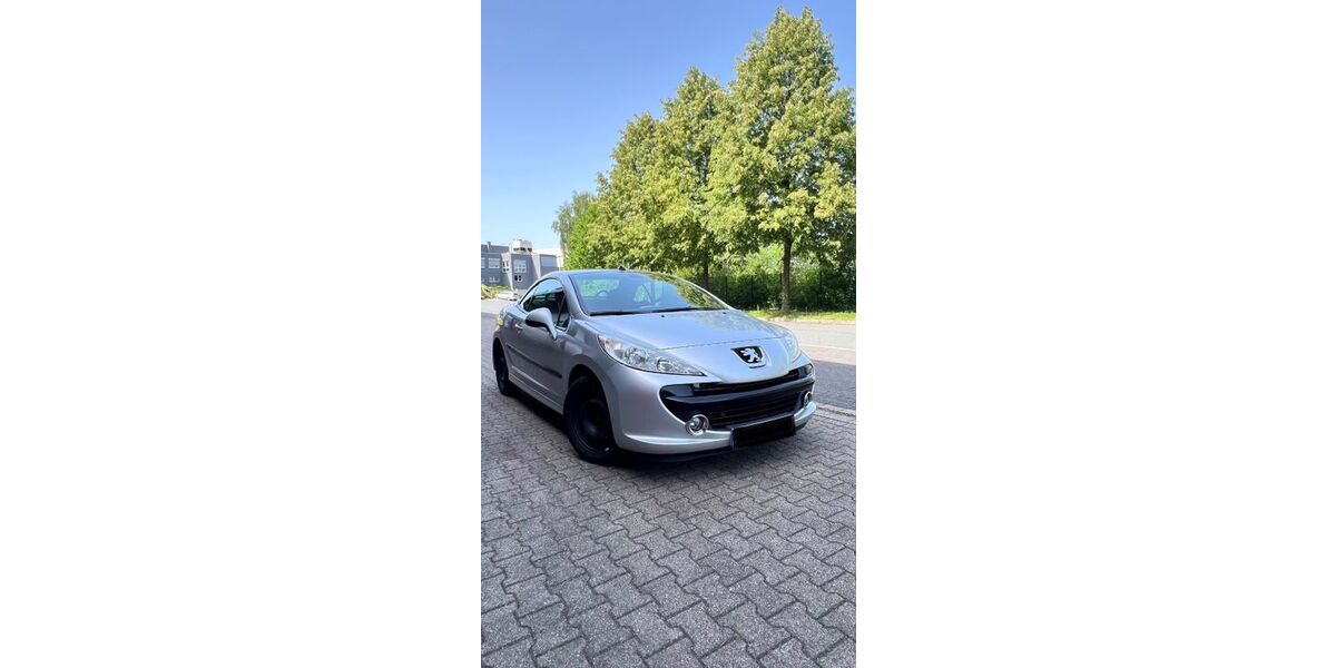 Peugeot 207 129.000 km 2.000 &euro; Velbert 42555