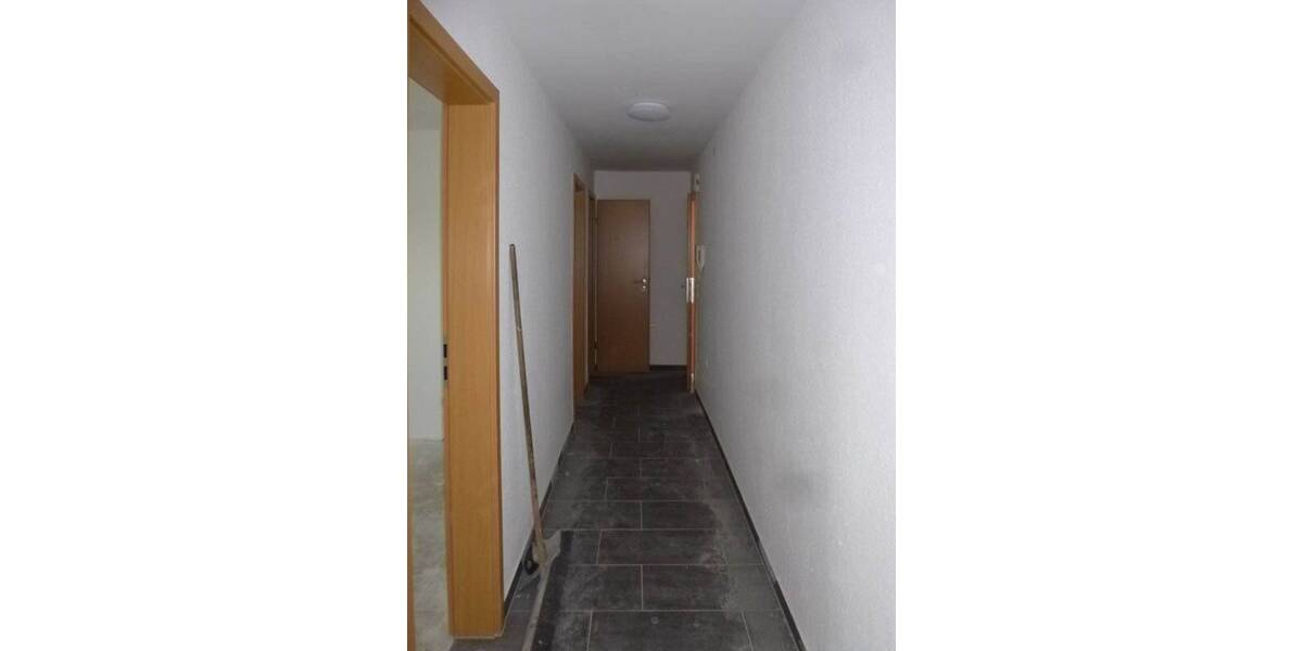 Etagenwohnung Oberhausen Stadtmitte - 2 Zimmer, 39 m&sup2;, 360&euro; | Angebot:25983159