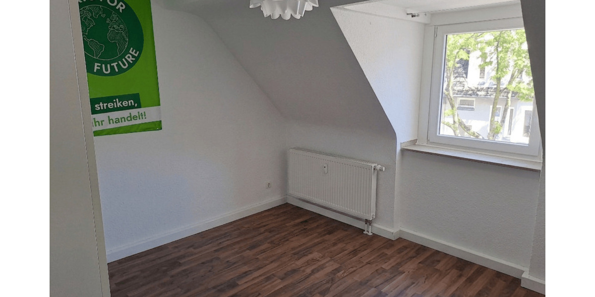Etagenwohnung Essen Holsterhausen - 2 Zimmer, 38 m&sup2;, 410&euro; | Angebot:26816901