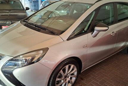Opel Zafira 151.500 km 5.900 &euro; Wülfrath 42489