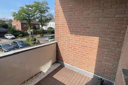 Wohnung Meerbusch Lank-Latum - 2 Zimmer, 90 m&sup2;, 900&euro; | Angebot:27189359