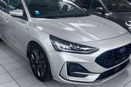 Ford Focus 26.900 km 20.900 &euro; Gelsenkirchen 45892